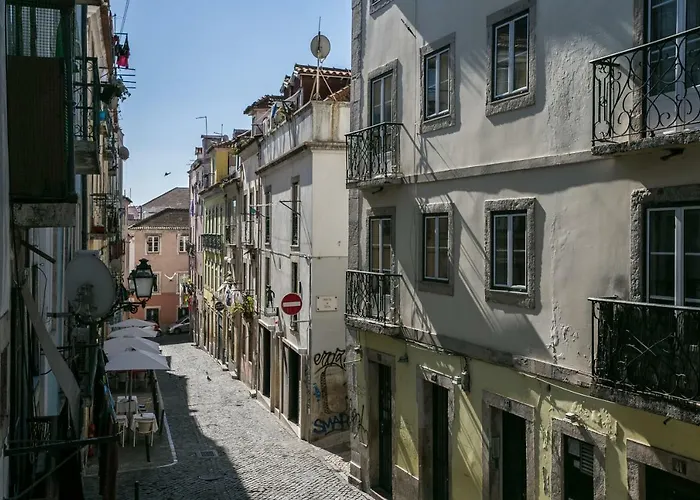 Hip Tailor Made Flat In Bairro Alto