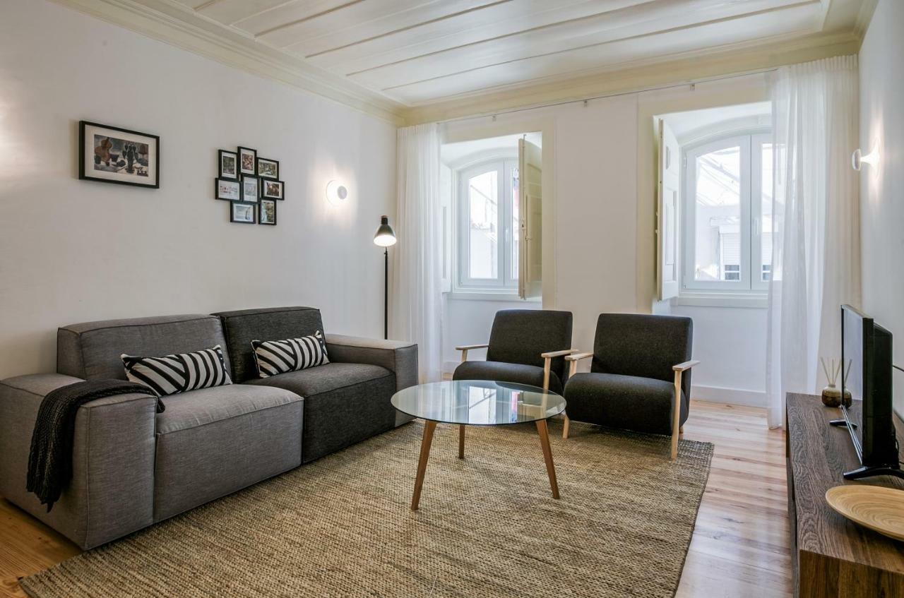 Hip Tailor Made Flat In Bairro Alto Lisbon